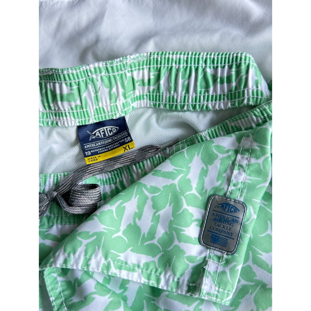 AFTCO Mens XL Green White Marlin Fish Print Swim Trunks Fishing Shorts 7 Inseam